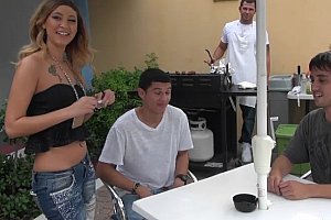 二个黑人干一个妇女的视频 Porn