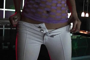 69aⅴs潮喷 Porn
